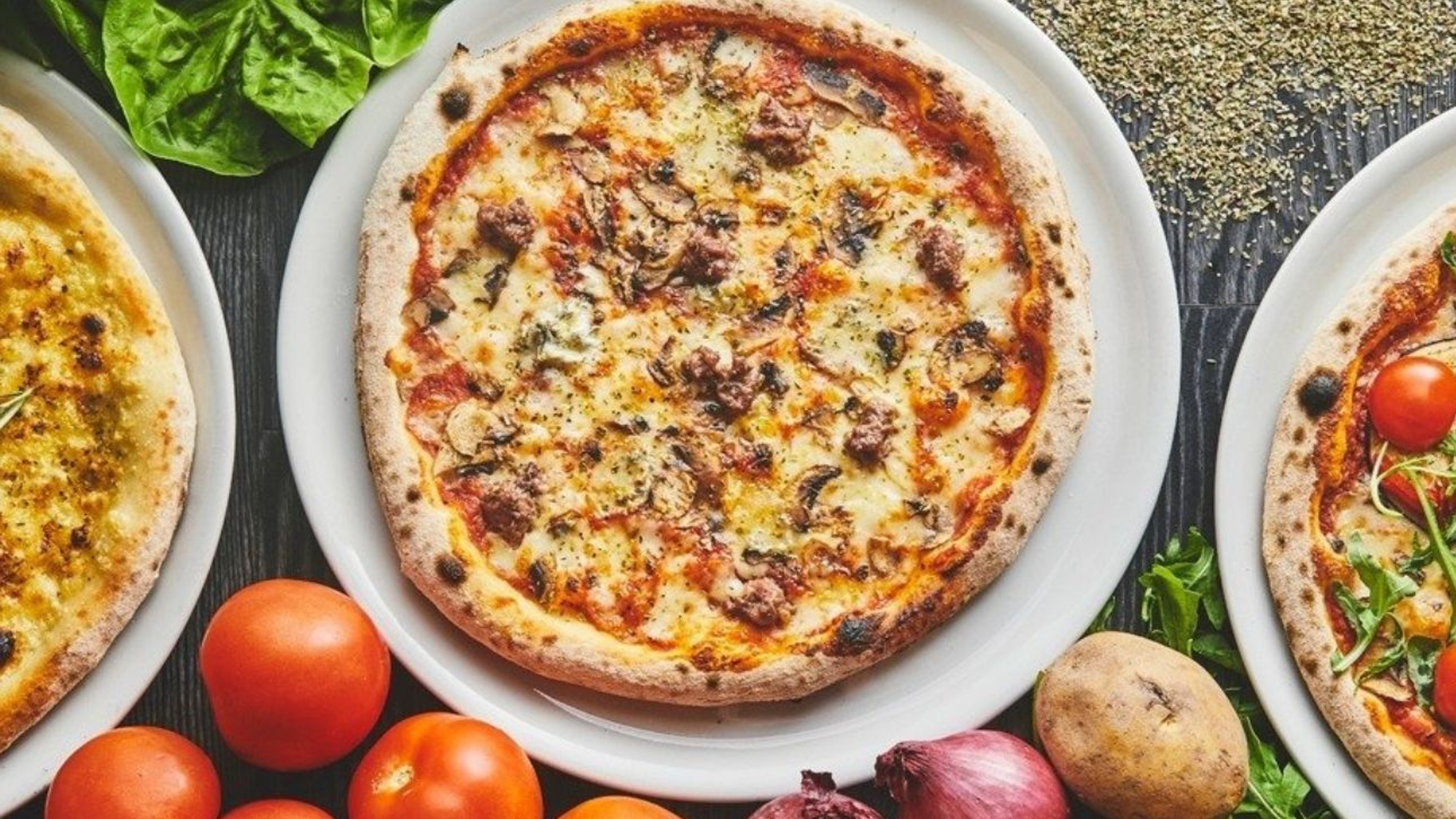 Pizza und Indische Curry